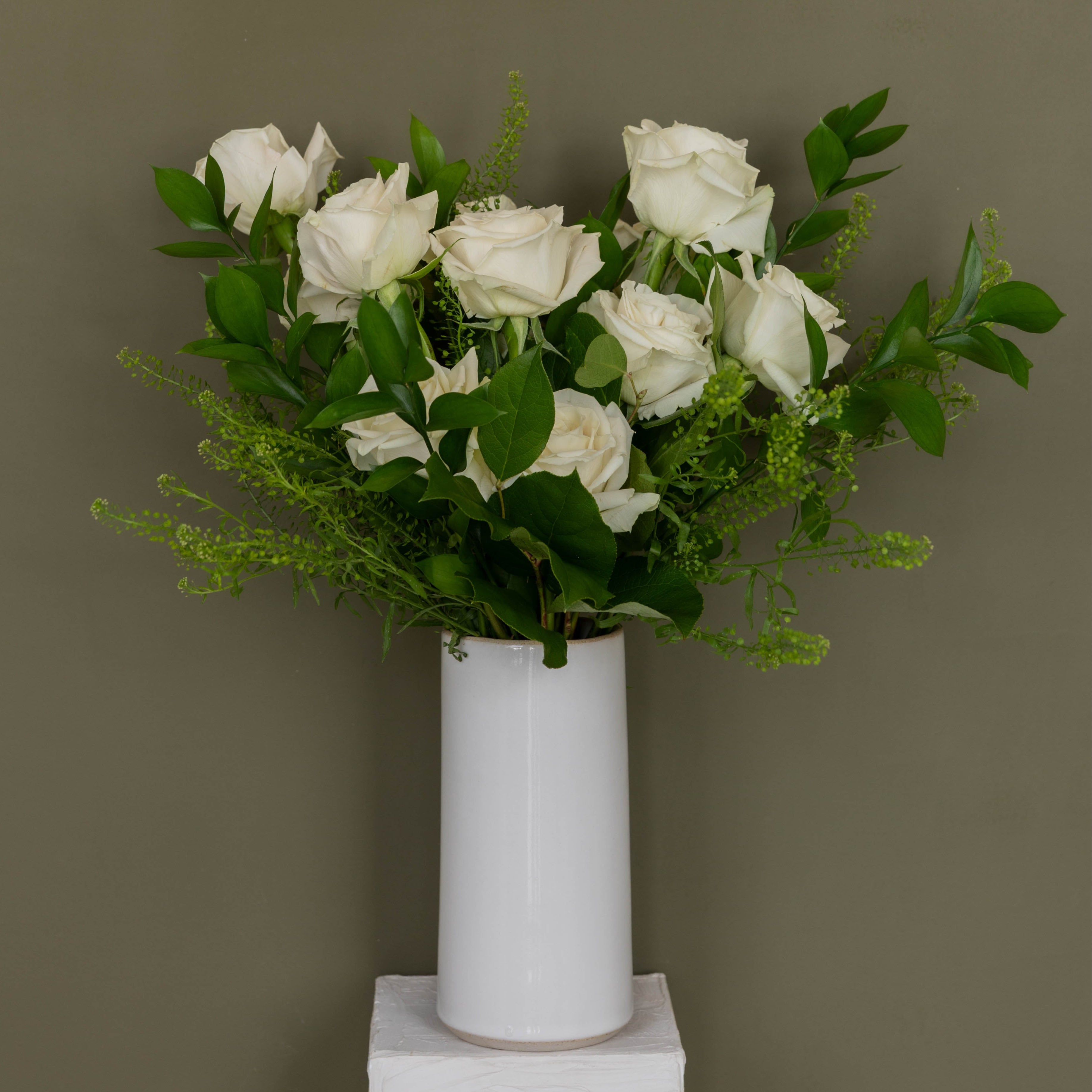 verdant kansas city florist same day delivery local flowers dozen roses